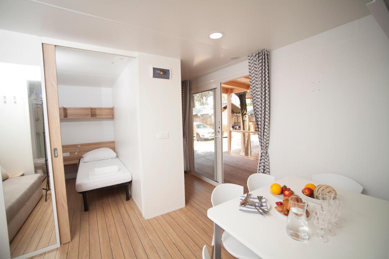 Mediteran Travel Mobile Homes In Camping Terme Catez Брежіце Екстер'єр фото